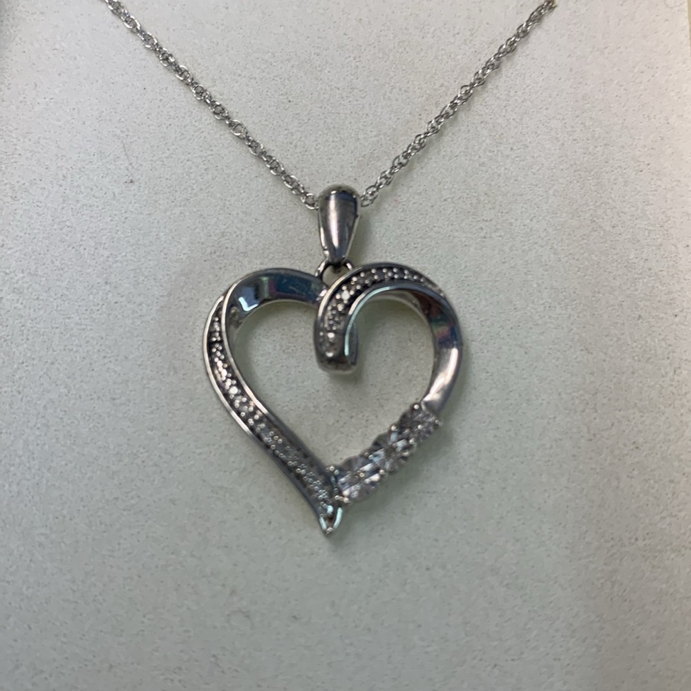 Sterling Silver 3 diamond Heart representing Past Present & Future Pendant. New